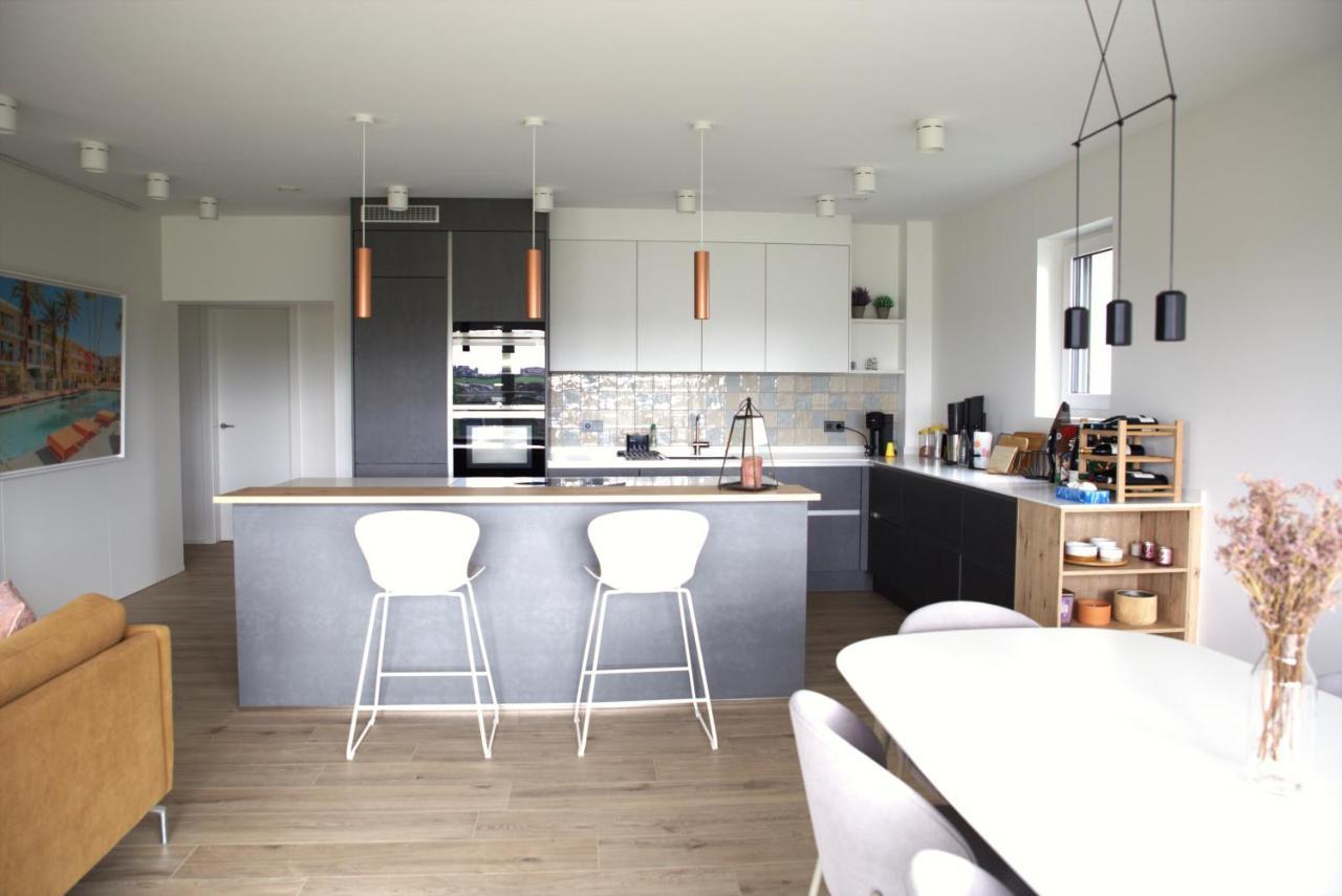 Peaceful Modern 2 Bedroom Penthouse With Nice View Hesperange Buitenkant foto