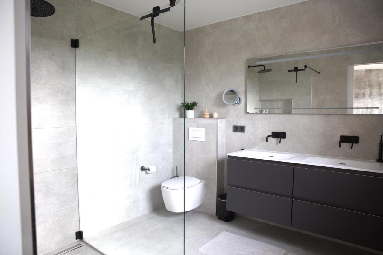Peaceful Modern 2 Bedroom Penthouse With Nice View Hesperange Buitenkant foto