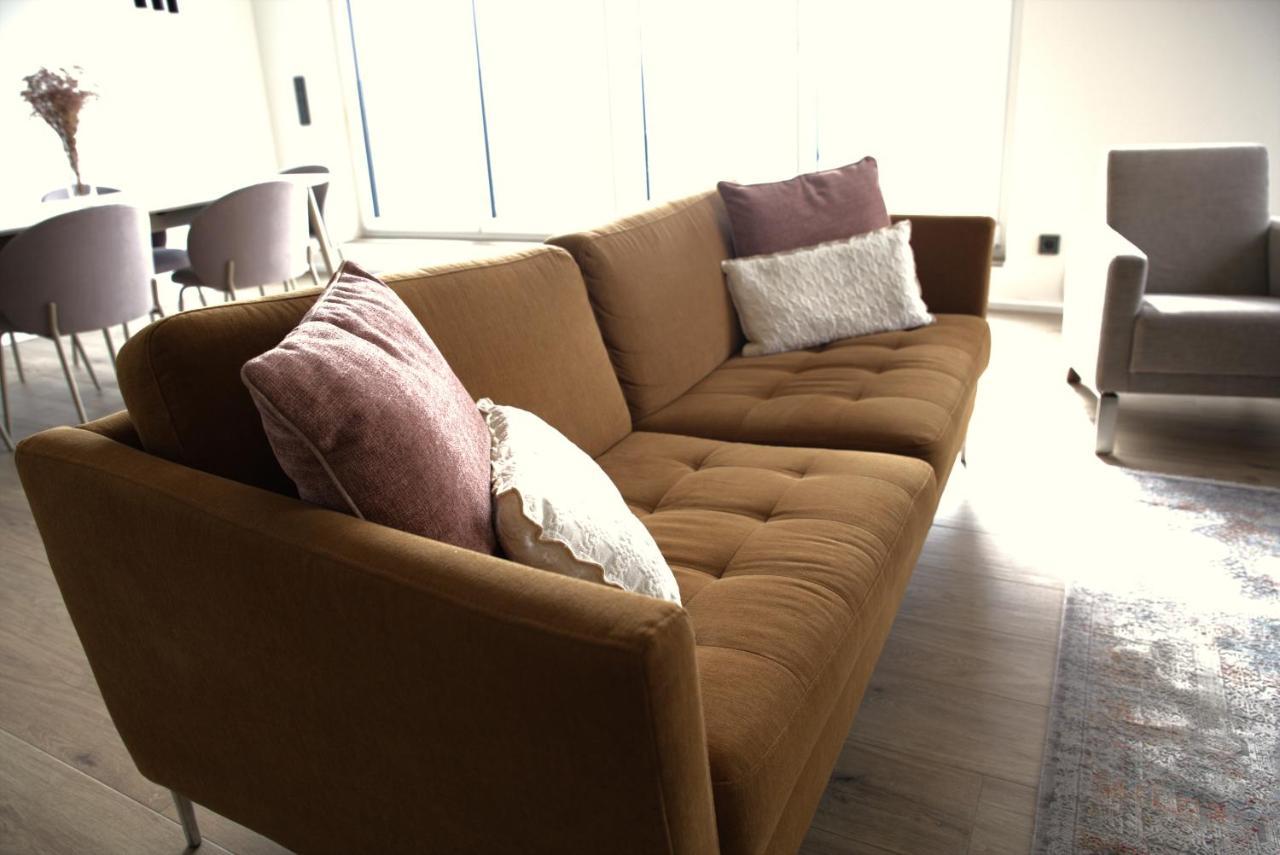 Peaceful Modern 2 Bedroom Penthouse With Nice View Hesperange Buitenkant foto