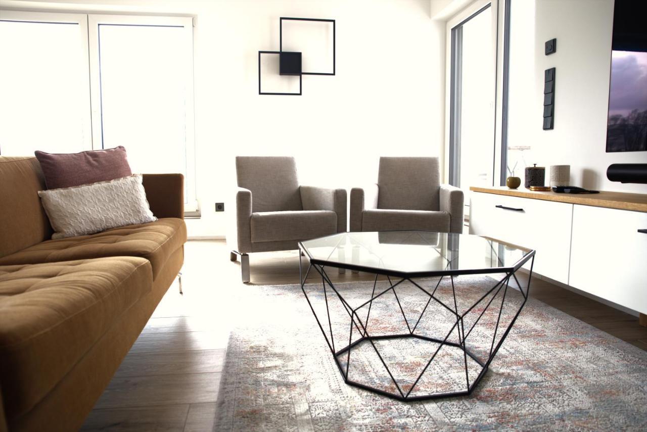 Peaceful Modern 2 Bedroom Penthouse With Nice View Hesperange Buitenkant foto